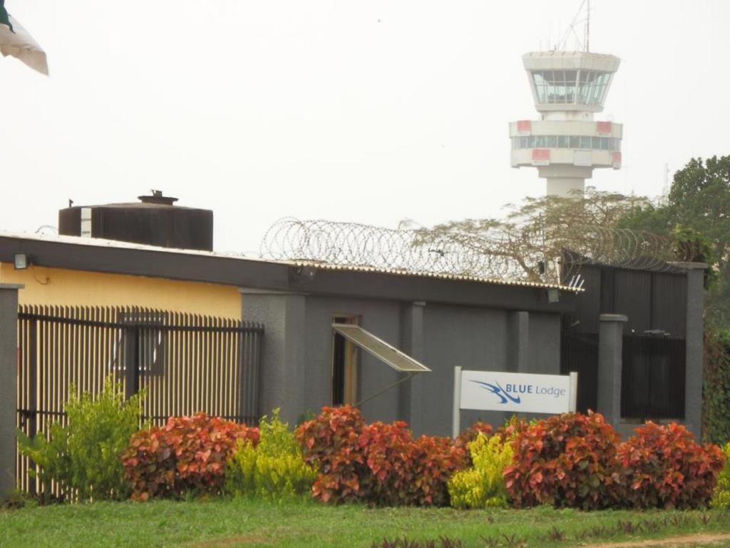 Blue Lodge Hotel Lagos Exterior foto
